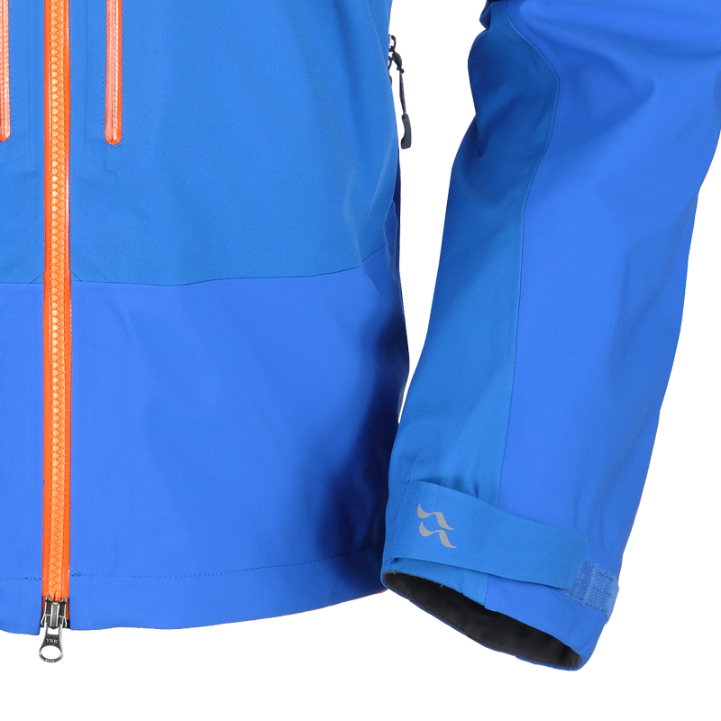RAB 户外春夏季速干防水透气登山冲锋衣男款 QWE95