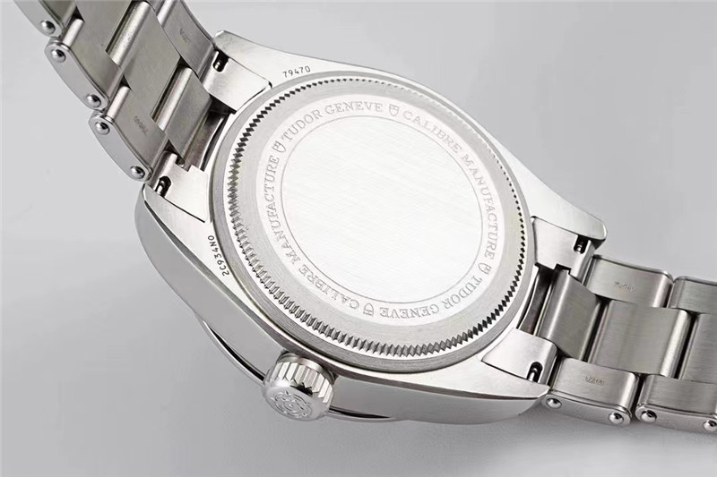 ZF工厂帝舵碧弯GMT，39mm