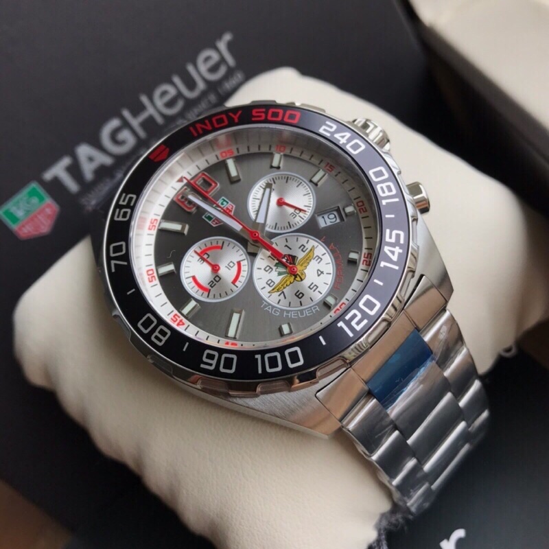 新款TagheuerF1系列方程式印第安纳500纪念特别版！泰格豪雅F1石英男士腕表