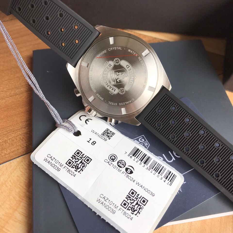 Tagheuer 泰格豪雅F1系列，曼彻斯特联队特别版帅气石英男士腕表
