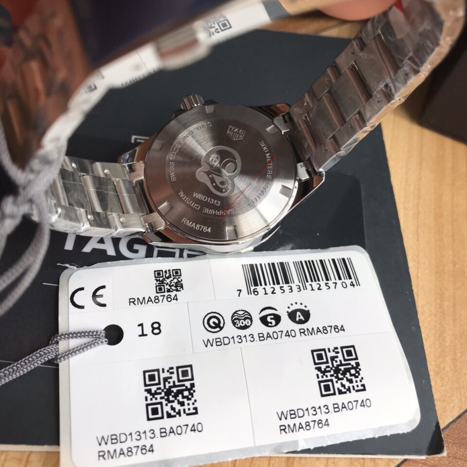 原单-新款硬货，独家首发！Original Tagheuer,泰格豪雅竞潜系列女士石英表