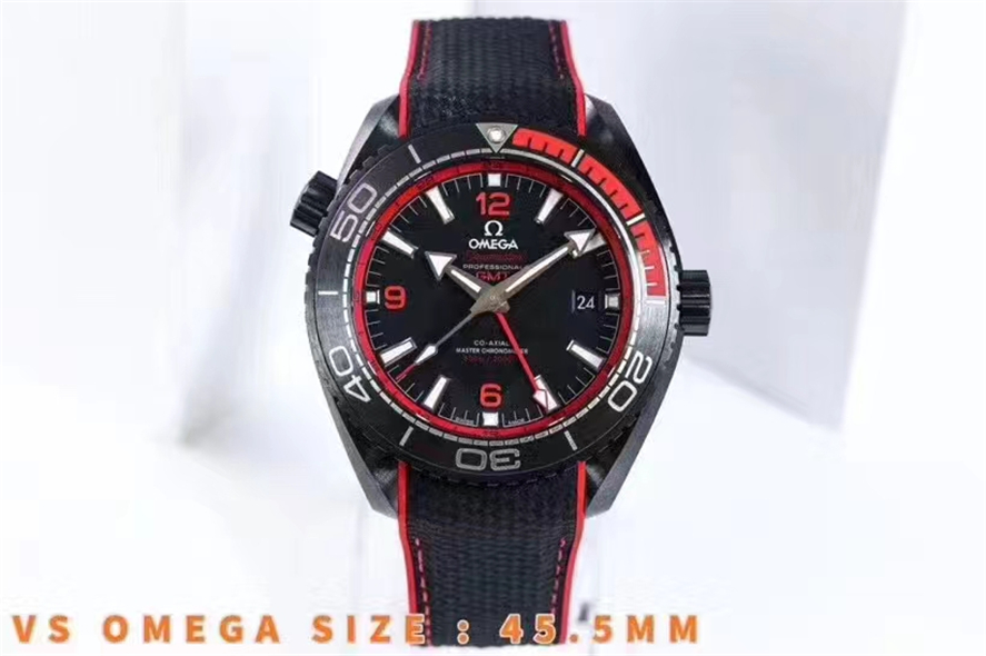 VS工厂深海系列深之红（全陶瓷）45.5mm8906机芯
